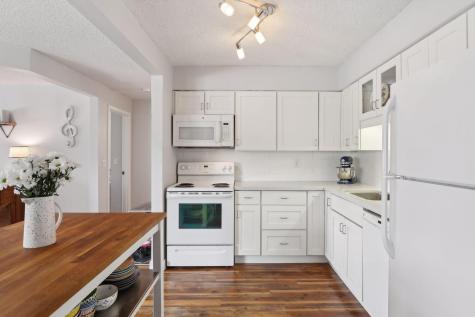 78 10th Street E Saint Paul MN 55101
