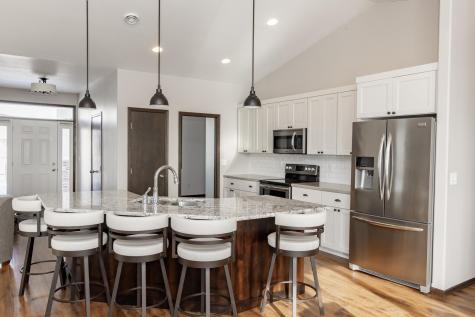 4268 Pine Parkway S Fargo ND 58104