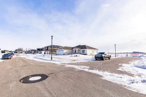 4268 Pine Parkway S Fargo ND 58104