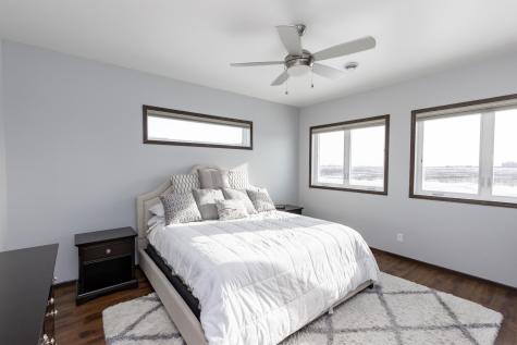 4268 Pine Parkway S Fargo ND 58104