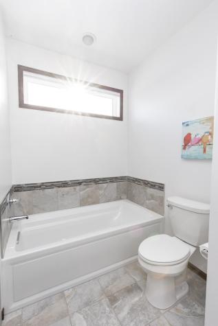 4268 Pine Parkway S Fargo ND 58104