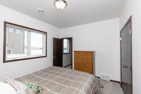 4268 Pine Parkway S Fargo ND 58104