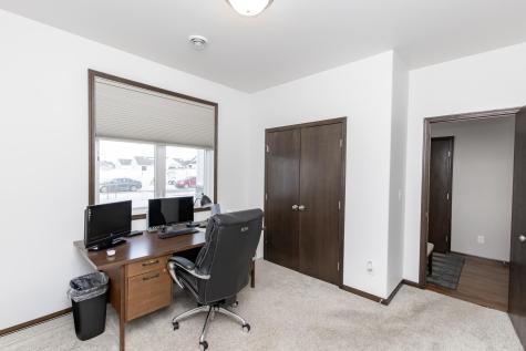 4268 Pine Parkway S Fargo ND 58104