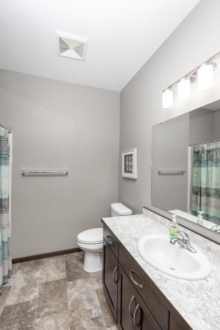 4268 Pine Parkway S Fargo ND 58104