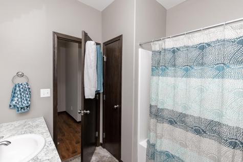 4268 Pine Parkway S Fargo ND 58104