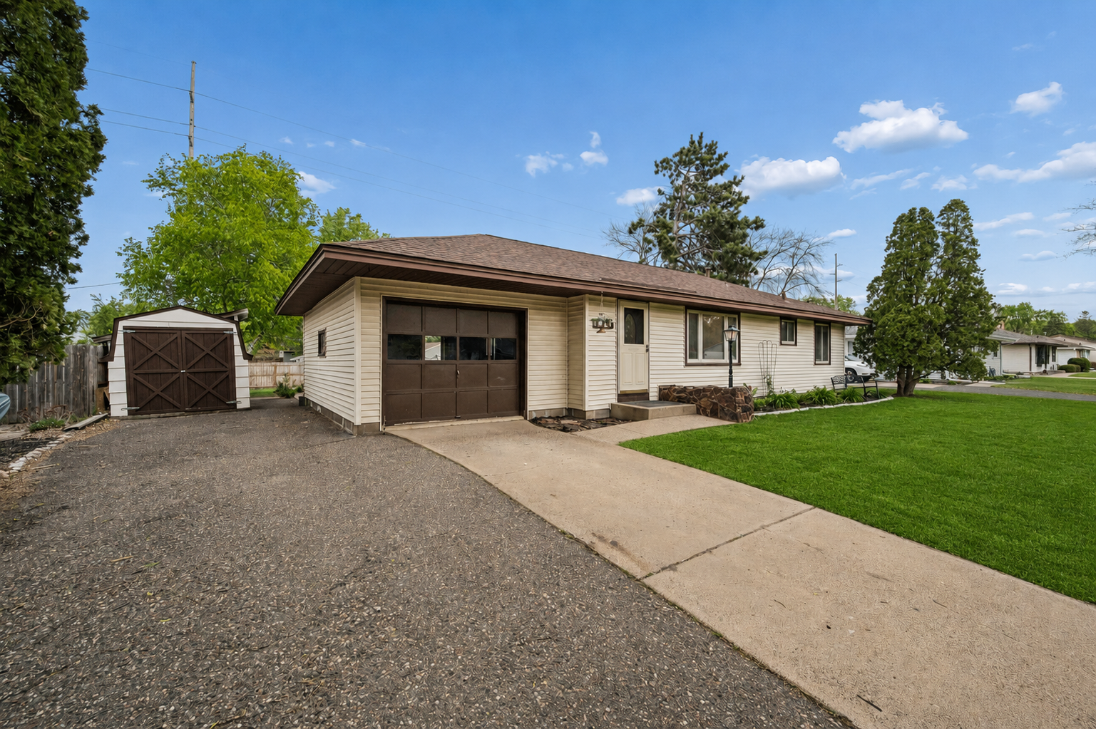 321 109th Avenue NW Coon Rapids MN 55448