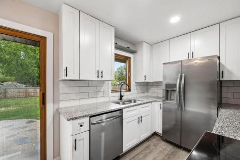 321 109th Avenue NW Coon Rapids MN 55448