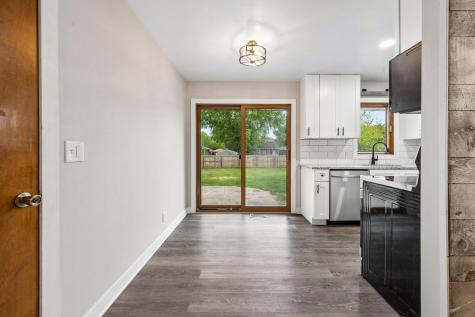 321 109th Avenue NW Coon Rapids MN 55448