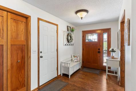 15000 Sunrise Lane Burnsville MN 55306