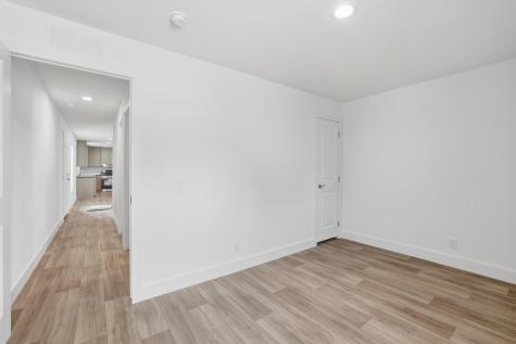378 Hillcrest Circle Clarks Grove MN 56016