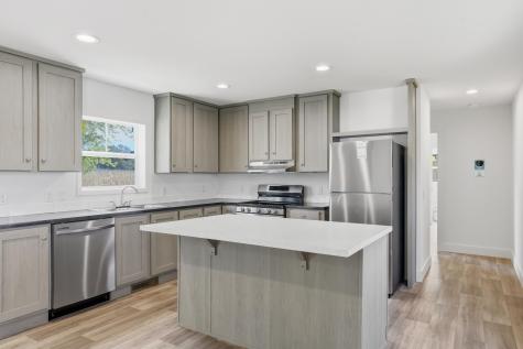 378 Hillcrest Circle Clarks Grove MN 56016
