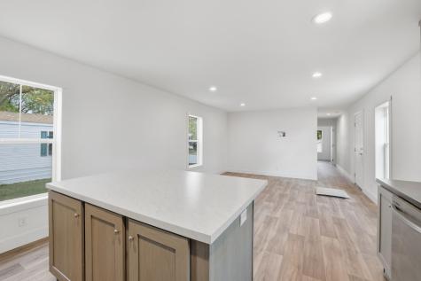 378 Hillcrest Circle Clarks Grove MN 56016