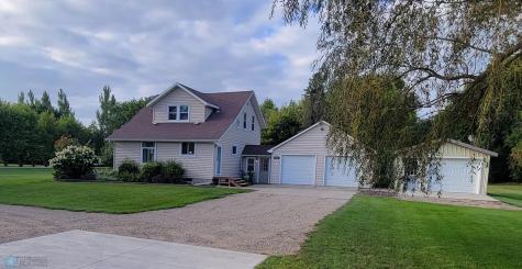 551 Wall Avenue Horace ND 58047
