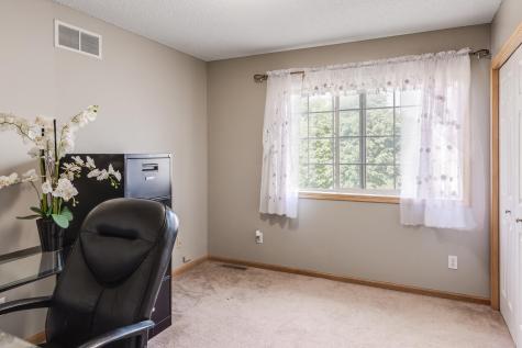 9743 Almond Avenue N Brooklyn Park MN 55443