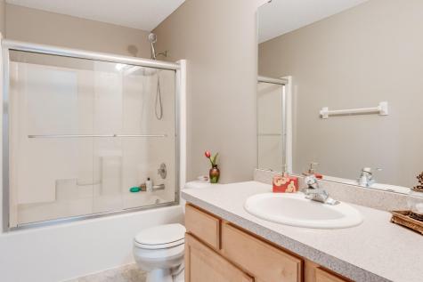 9743 Almond Avenue N Brooklyn Park MN 55443