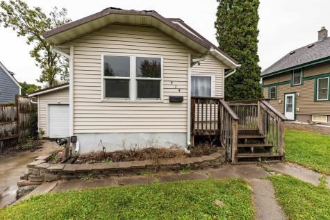 414 W Maple Avenue Fergus Falls MN 56537
