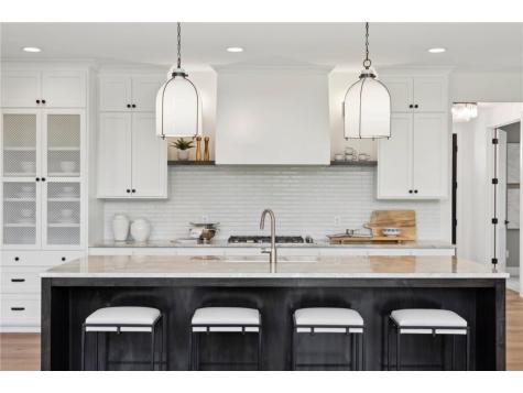 9257 Timberland Trail Eden Prairie MN 55347