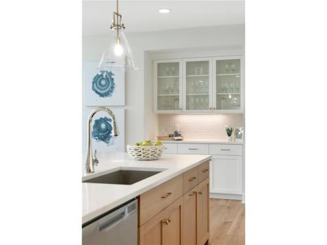 9257 Timberland Trail Eden Prairie MN 55347