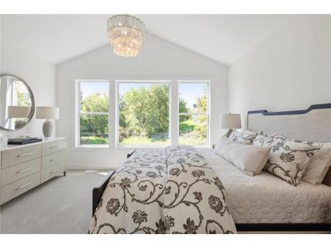 9257 Timberland Trail Eden Prairie MN 55347