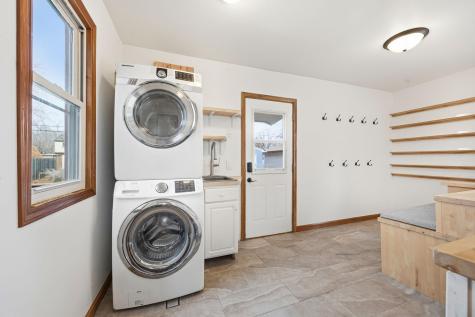 6728 44th Avenue N Crystal MN 55428