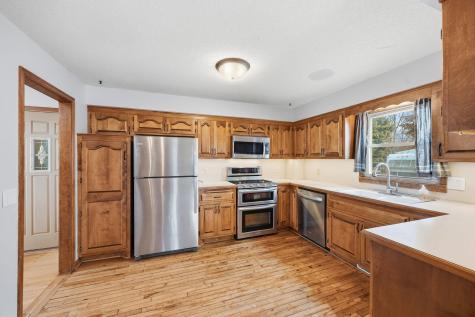 6728 44th Avenue N Crystal MN 55428