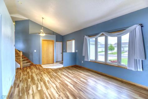 4309 52nd Street S Fargo ND 58104