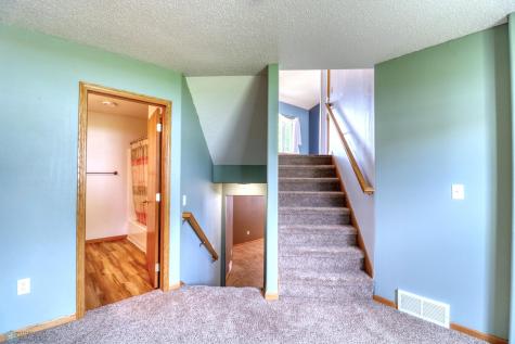 4309 52nd Street S Fargo ND 58104