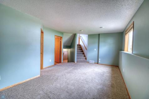 4309 52nd Street S Fargo ND 58104