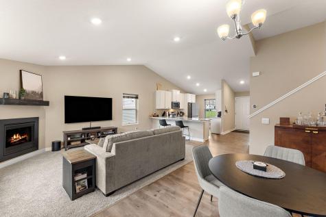 13760 Carrakay Way Rosemount MN 55068