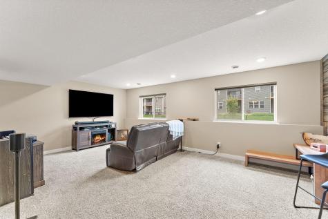 13760 Carrakay Way Rosemount MN 55068