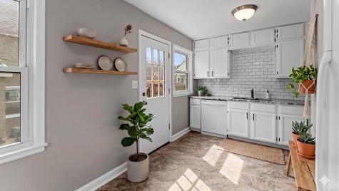 632 7th Avenue S Hopkins MN 55343