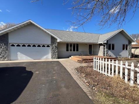 105 Sumac Drive Alexandria MN 56308