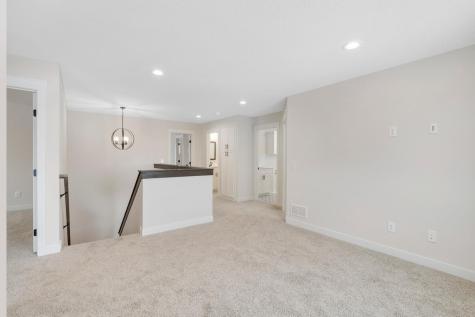 13702 Arrowhead Way Rosemount MN 55068