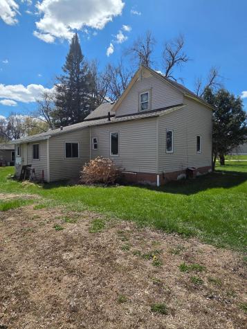 103 Main Street S Leonard ND 58052