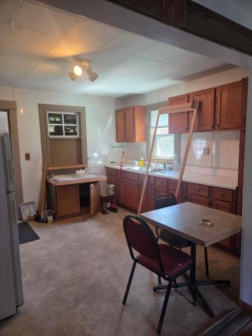 103 Main Street S Leonard ND 58052