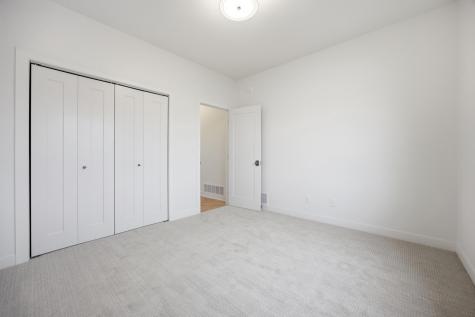 4270 Bristlecone Loop S Fargo ND 58104