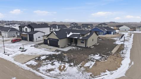 4270 Bristlecone Loop S Fargo ND 58104