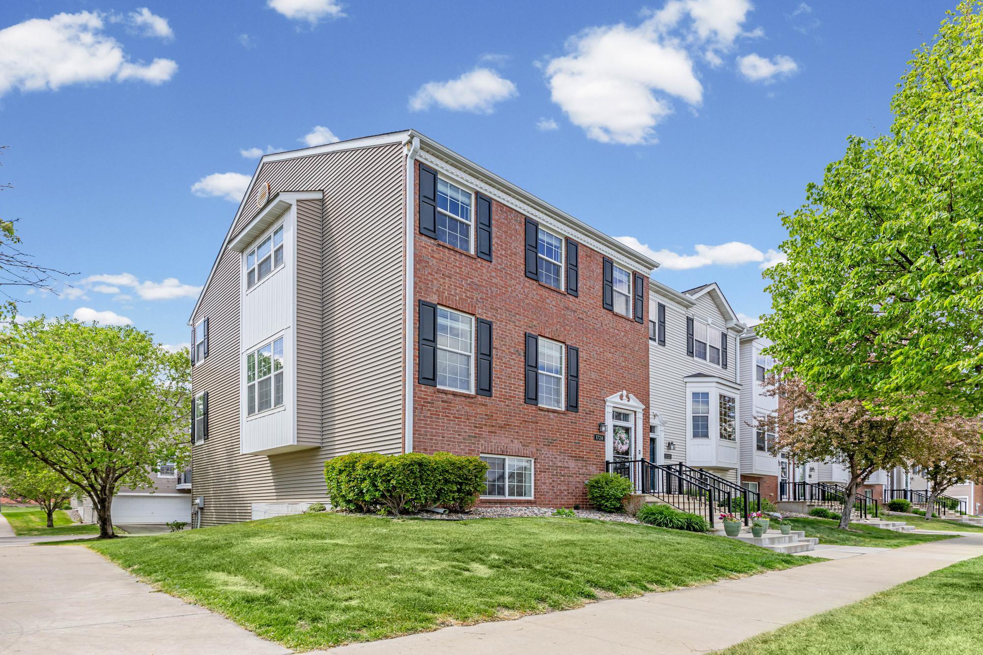 1724 Riverside Drive Shakopee MN 55379