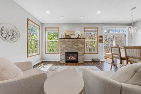 1724 Riverside Drive Shakopee MN 55379