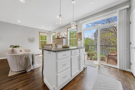 1724 Riverside Drive Shakopee MN 55379