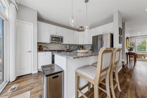 1724 Riverside Drive Shakopee MN 55379