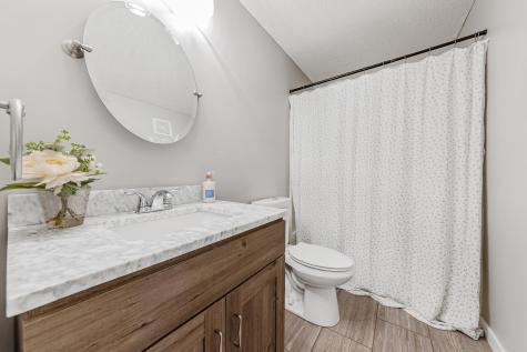 1724 Riverside Drive Shakopee MN 55379