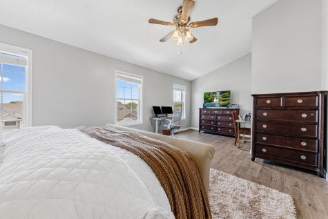 1724 Riverside Drive Shakopee MN 55379