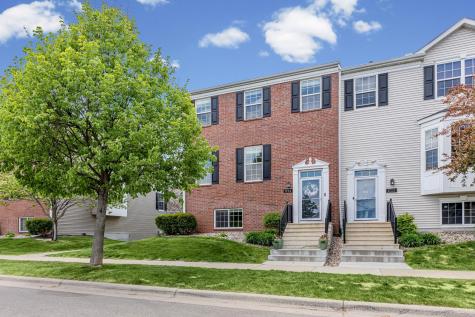 1724 Riverside Drive Shakopee MN 55379