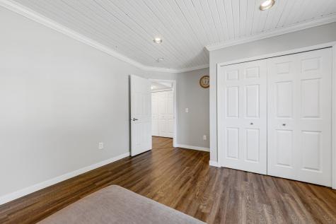 1724 Riverside Drive Shakopee MN 55379