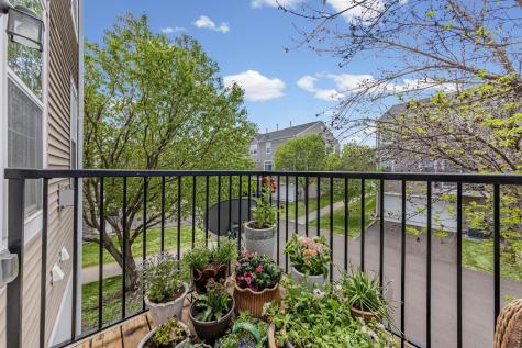 1724 Riverside Drive Shakopee MN 55379