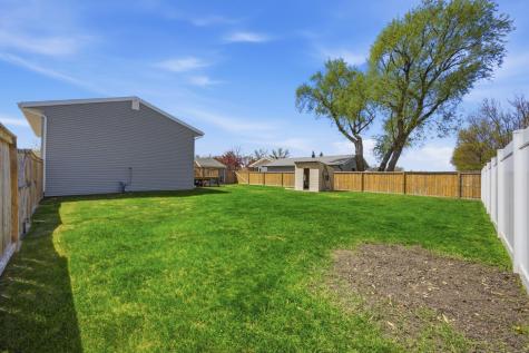 806 7th Street W West Fargo ND 58078