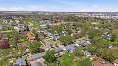 806 7th Street W West Fargo ND 58078