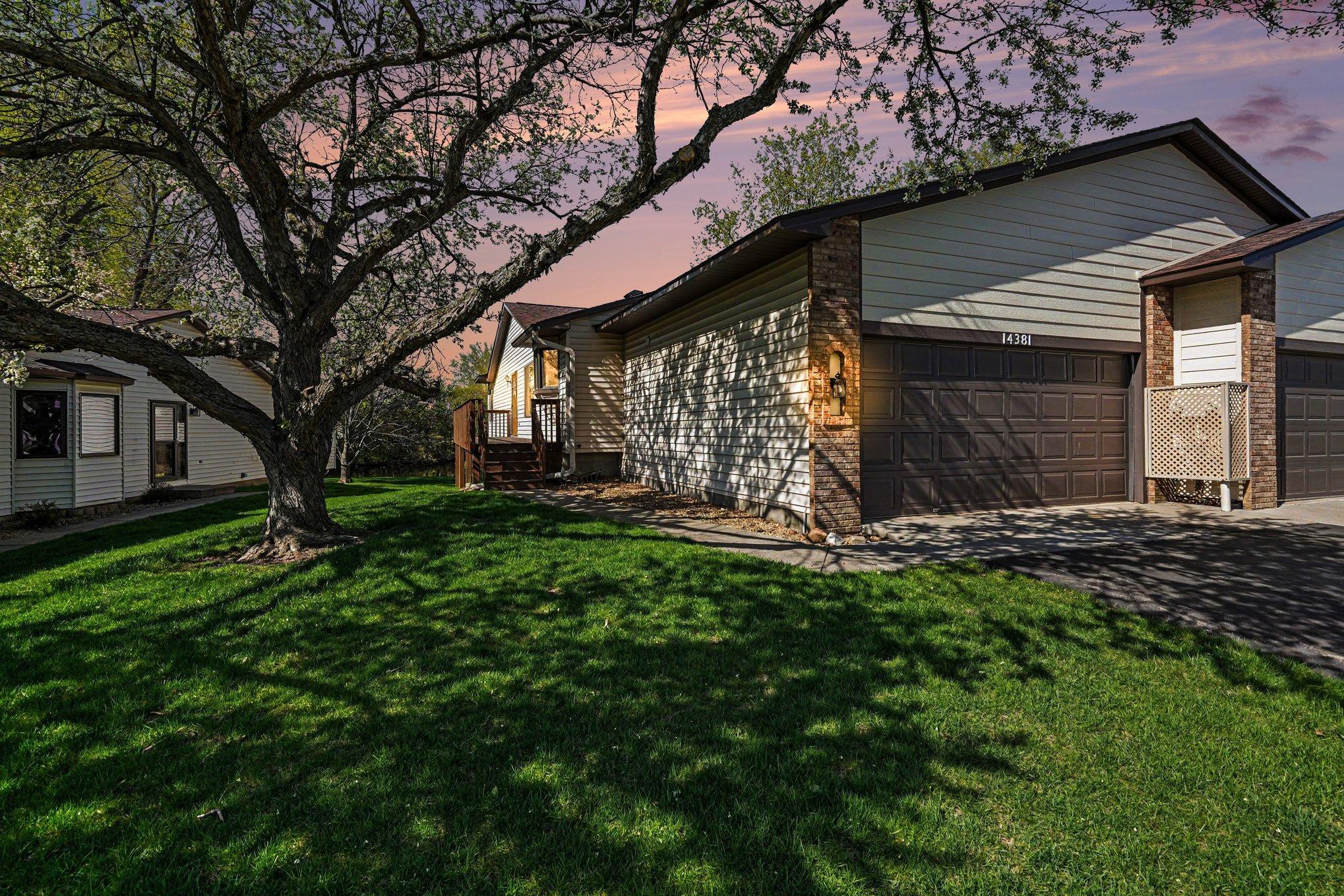 14381 Glenda Drive Apple Valley MN 55124