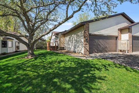 14381 Glenda Drive Apple Valley MN 55124